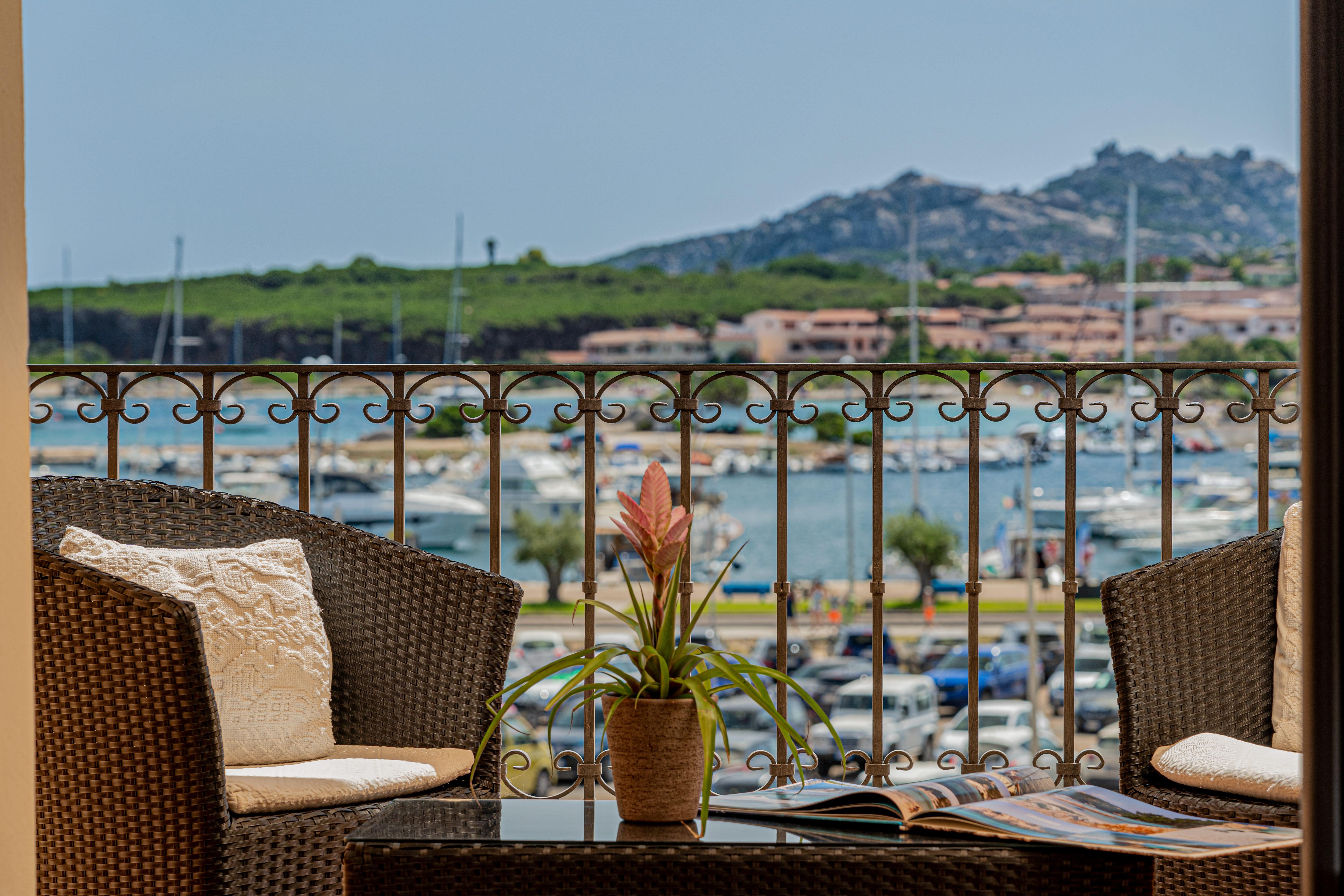 La Vecchia Fonte Boutique Hotel Палау Экстерьер фото