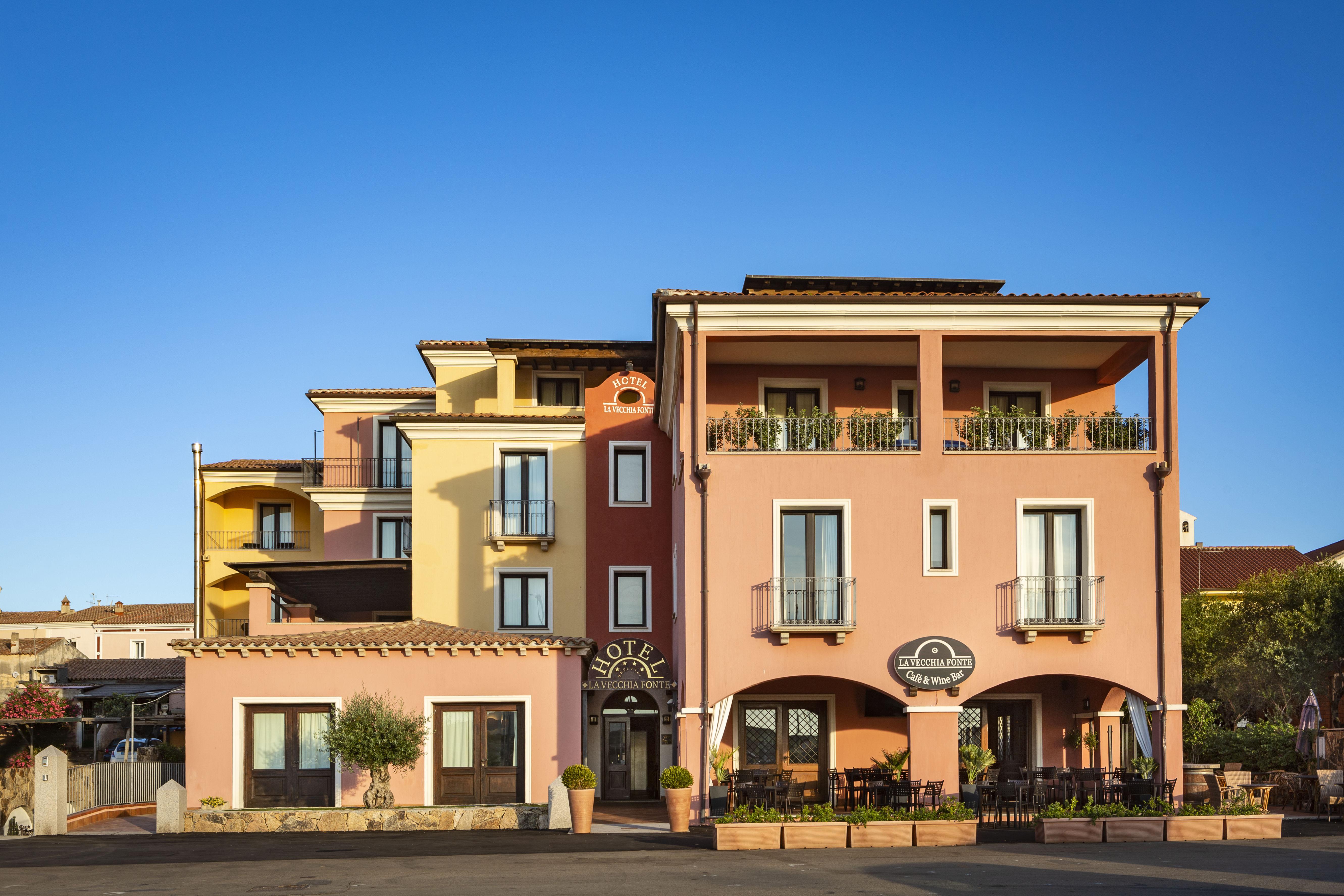 La Vecchia Fonte Boutique Hotel Палау Экстерьер фото