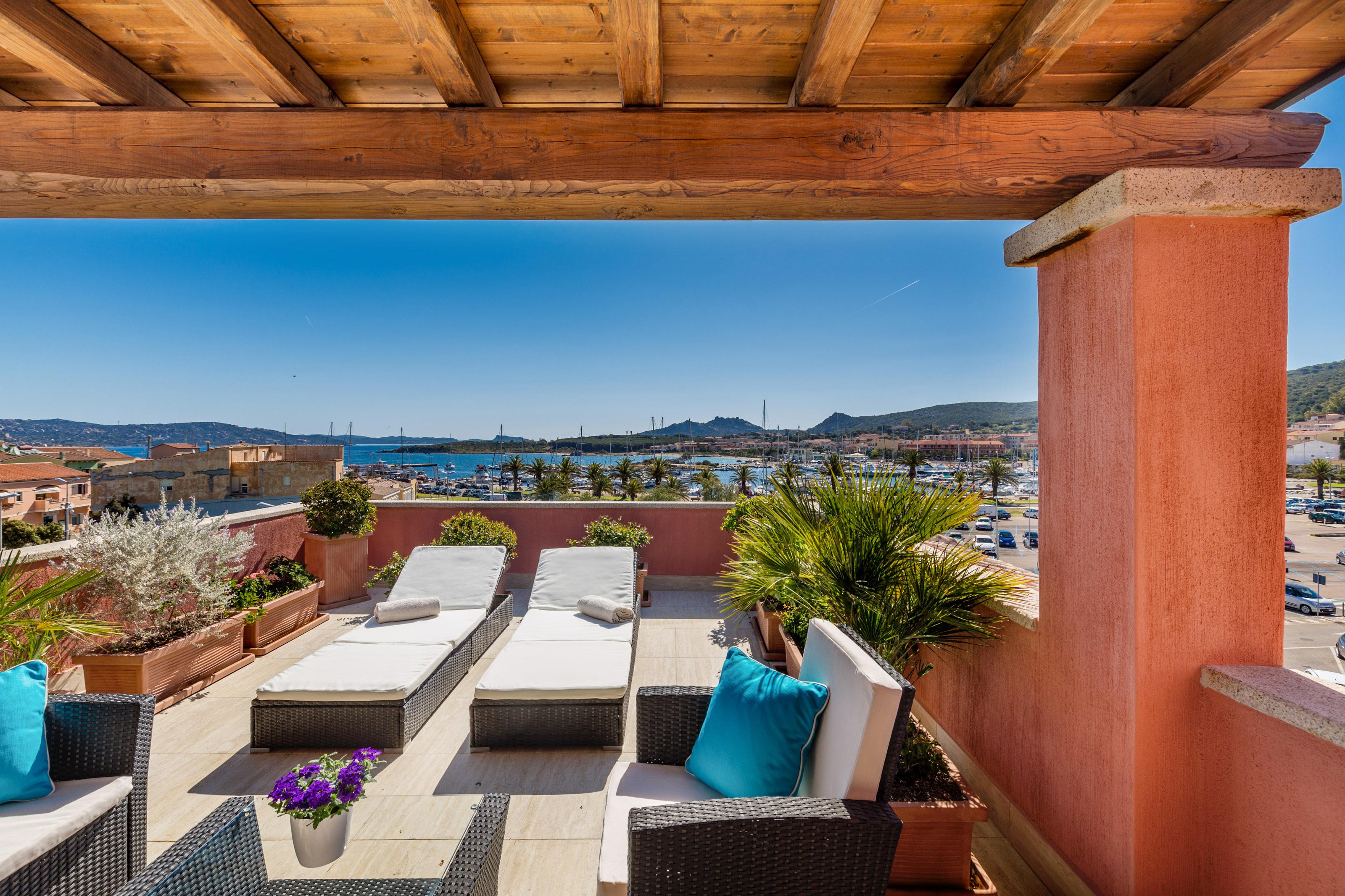 La Vecchia Fonte Boutique Hotel Палау Экстерьер фото