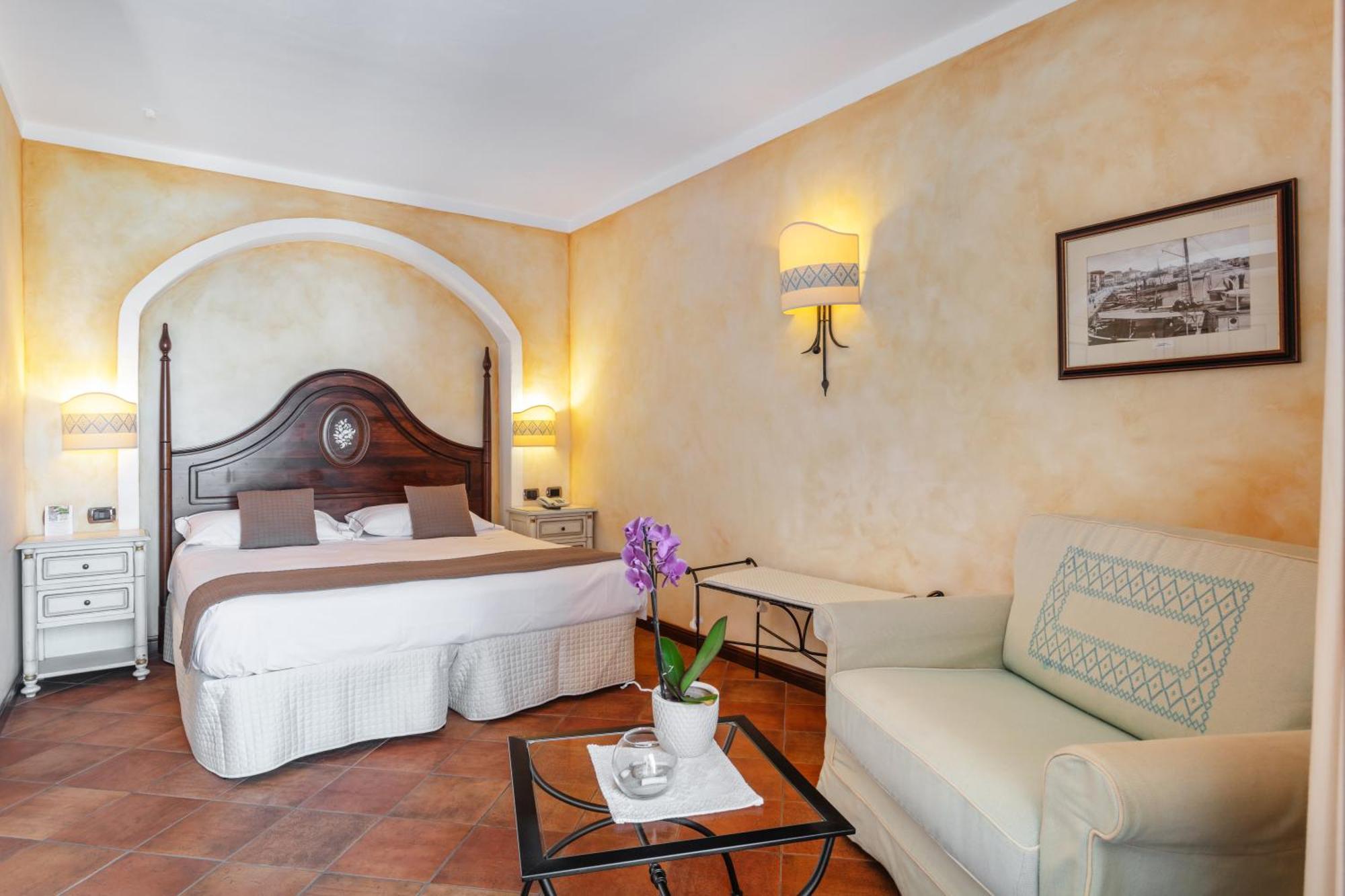 La Vecchia Fonte Boutique Hotel Палау Экстерьер фото